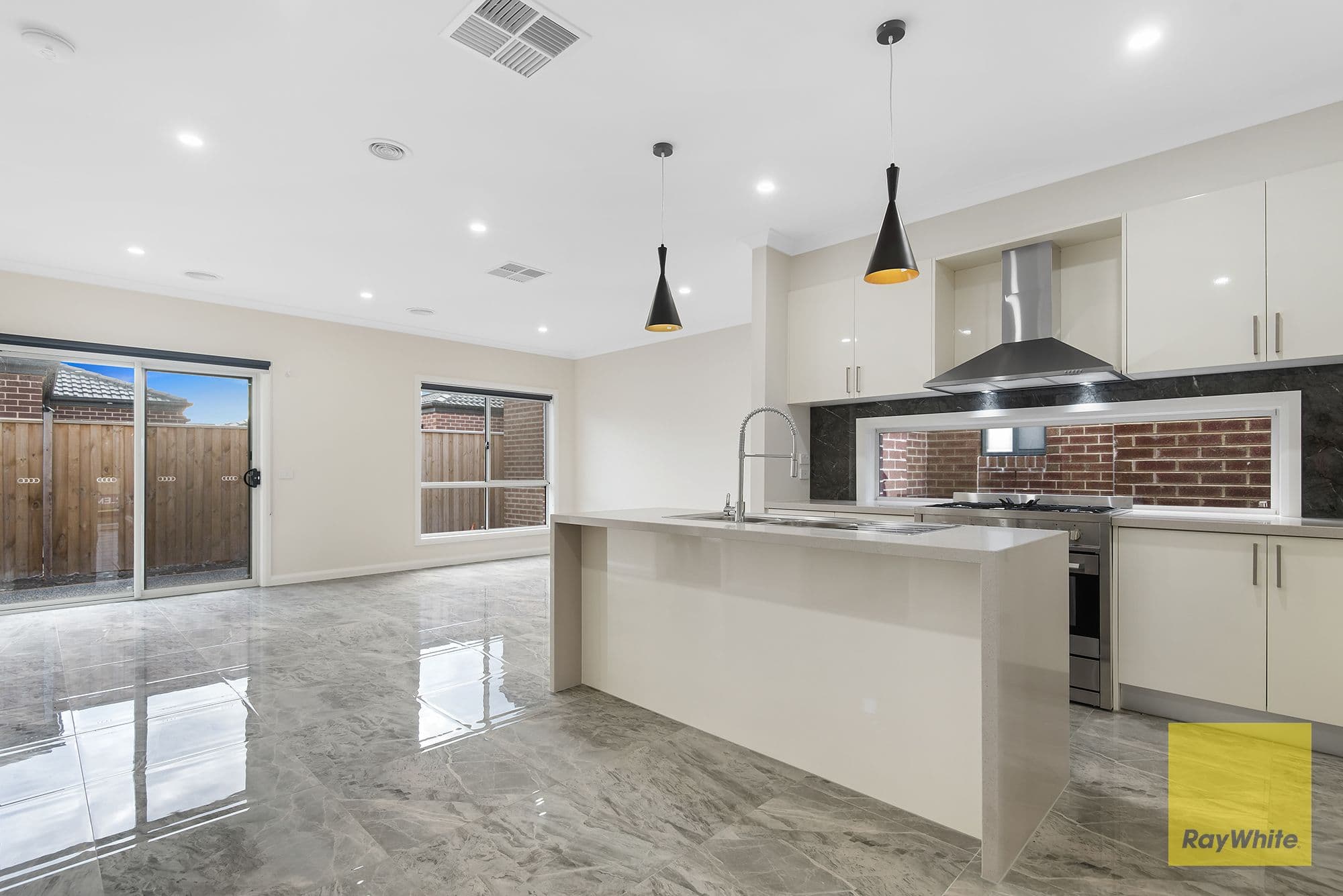 27 Belvedere Drive, Truganina VIC 3029, Truganina - Thumbnail 5