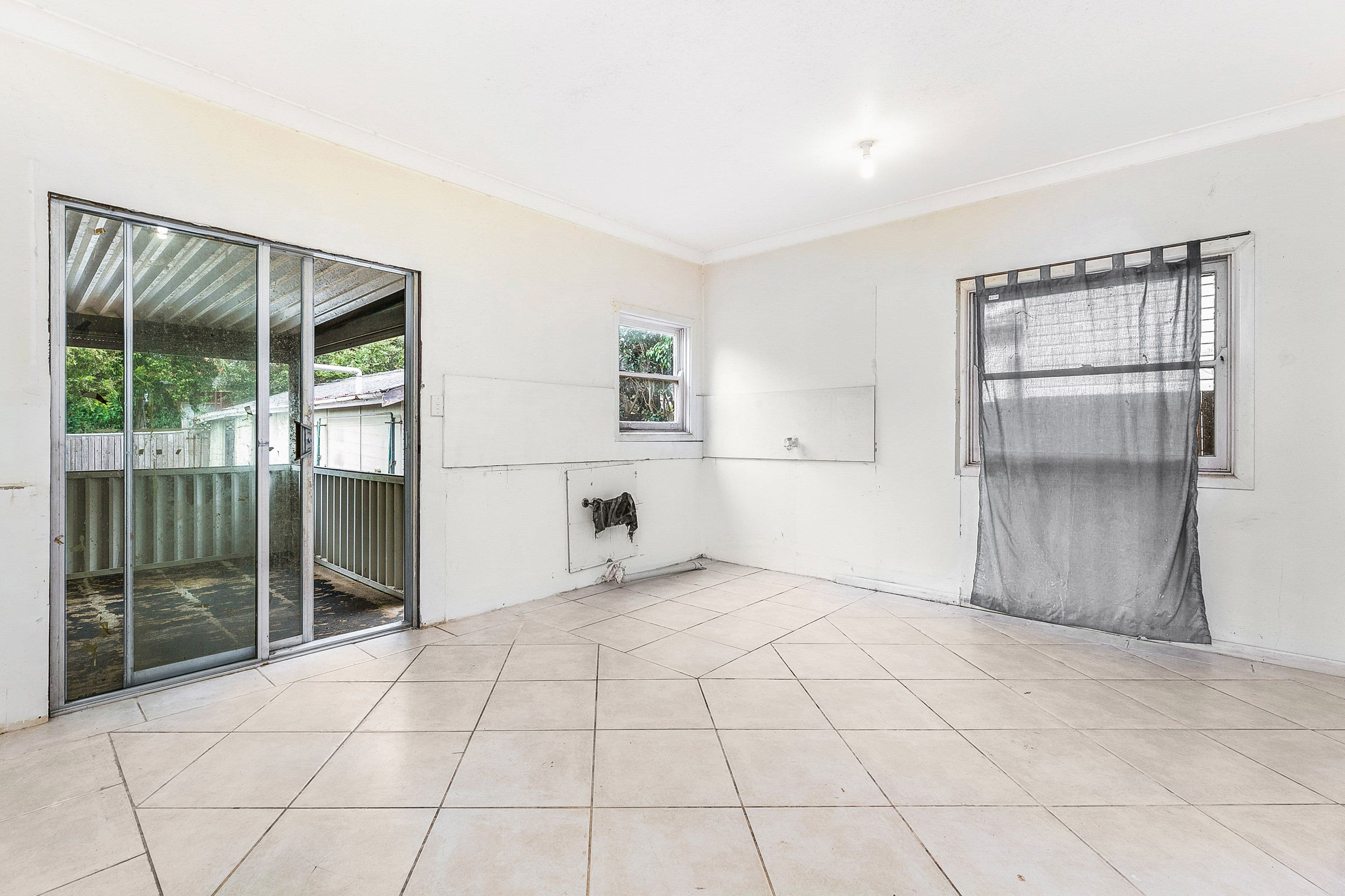 9 Yuruga Street, Beverly Hills NSW 2209, Beverly Hills - Thumbnail 6