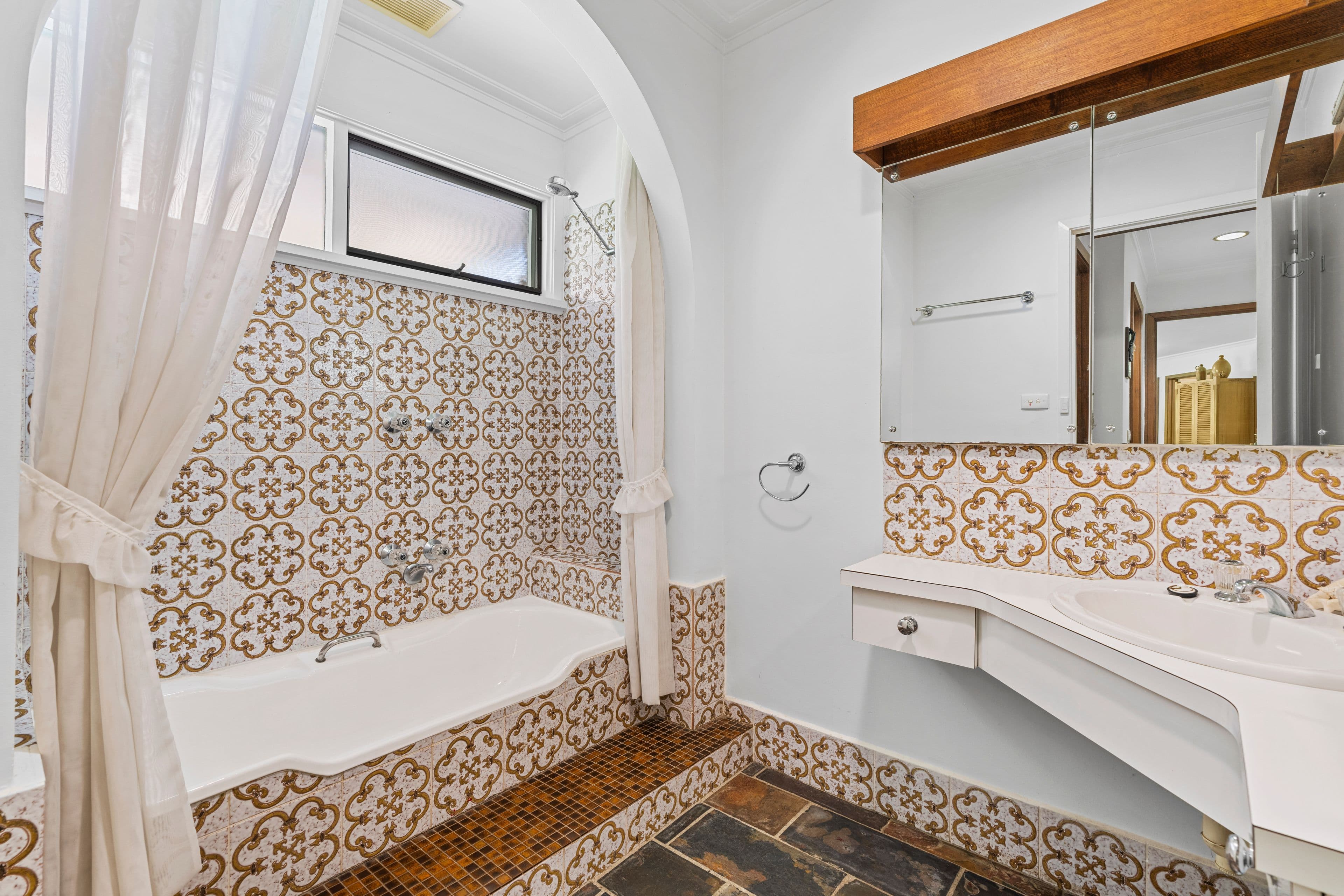 115 Thompson Crescent, Research VIC 3095, Research - Thumbnail 8