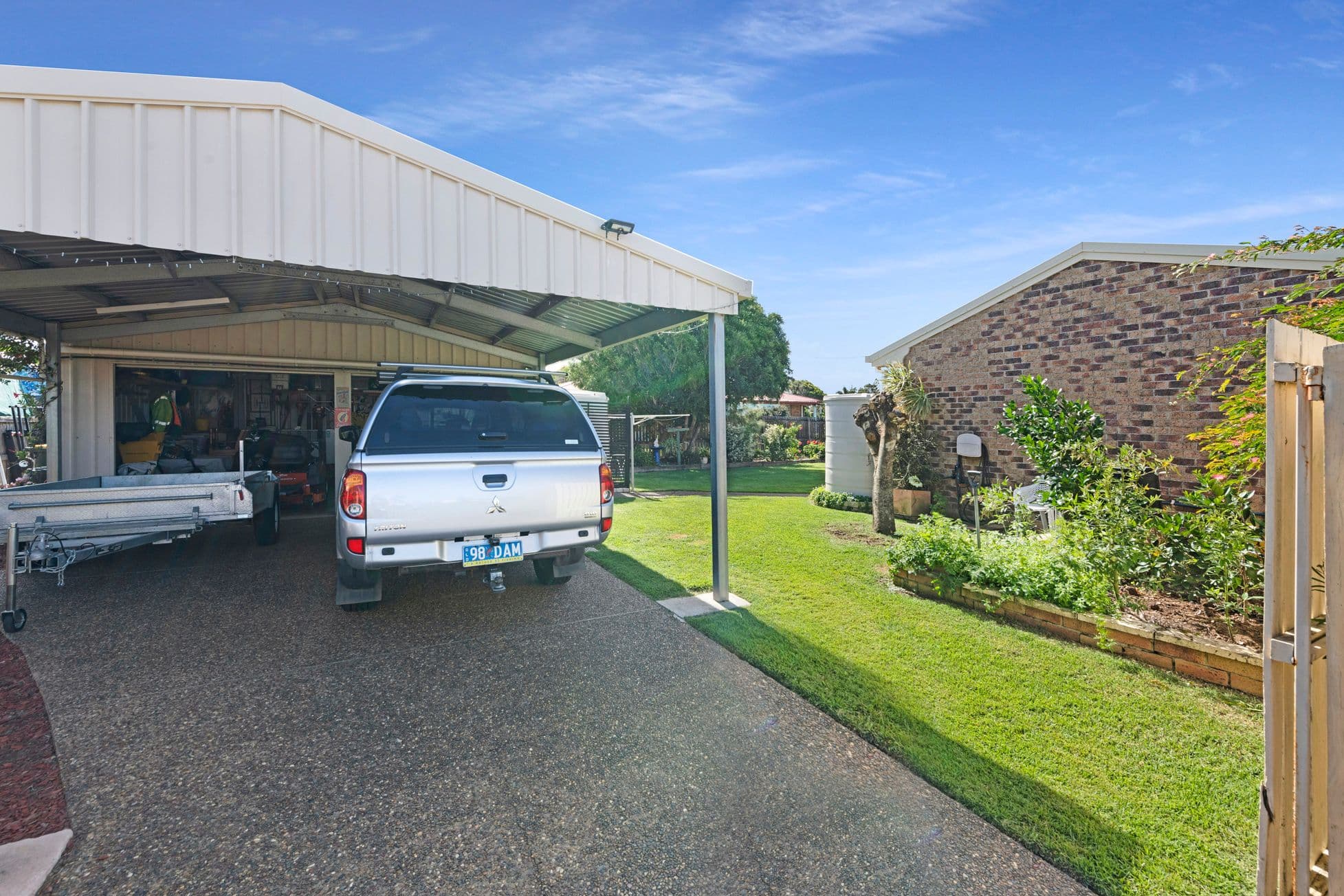 24 Logan Road, Innes Park QLD 4670, Innes Park - Thumbnail 3