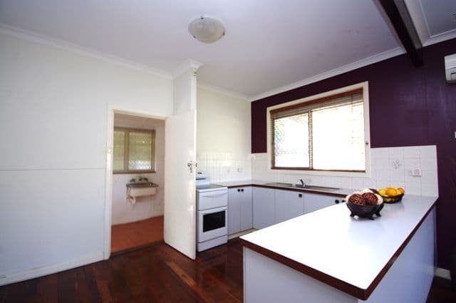 8 Deering Street, WESTMINSTER WA 6061, Westminster - Thumbnail 4