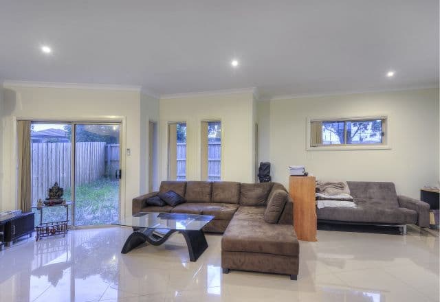 213-215 Albert Street, Reservoir VIC 3073, Reservoir - Thumbnail 2