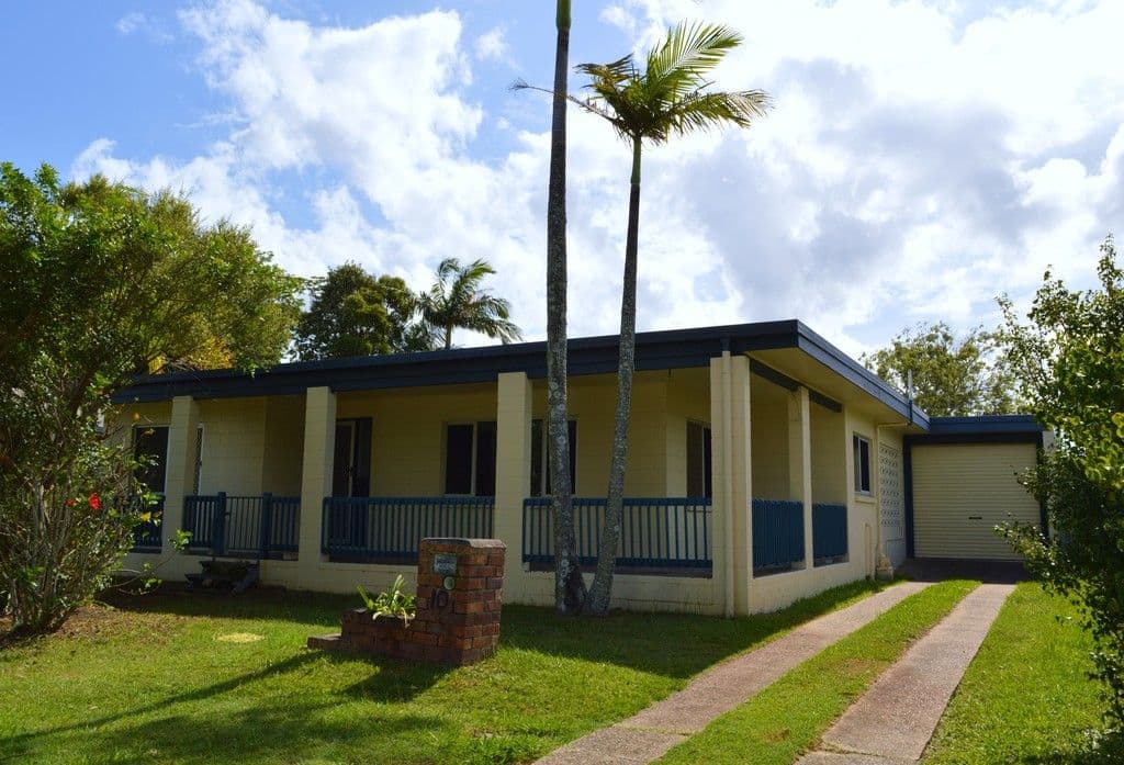 10 Doondoon Street, Currimundi QLD 4551, Currimundi - Image 1