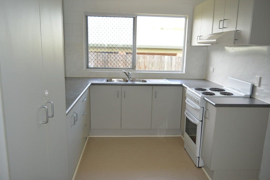 10 Doondoon Street, Currimundi QLD 4551, Currimundi - Thumbnail 3