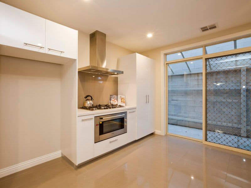 10 Goulburn Street, CHELTENHAM VIC 3192, Cheltenham - Thumbnail 4