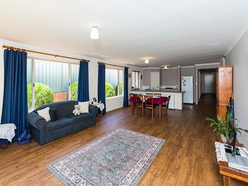 8 Ascent  Fairway, BALDIVIS WA 6171, Baldivis - Thumbnail 2