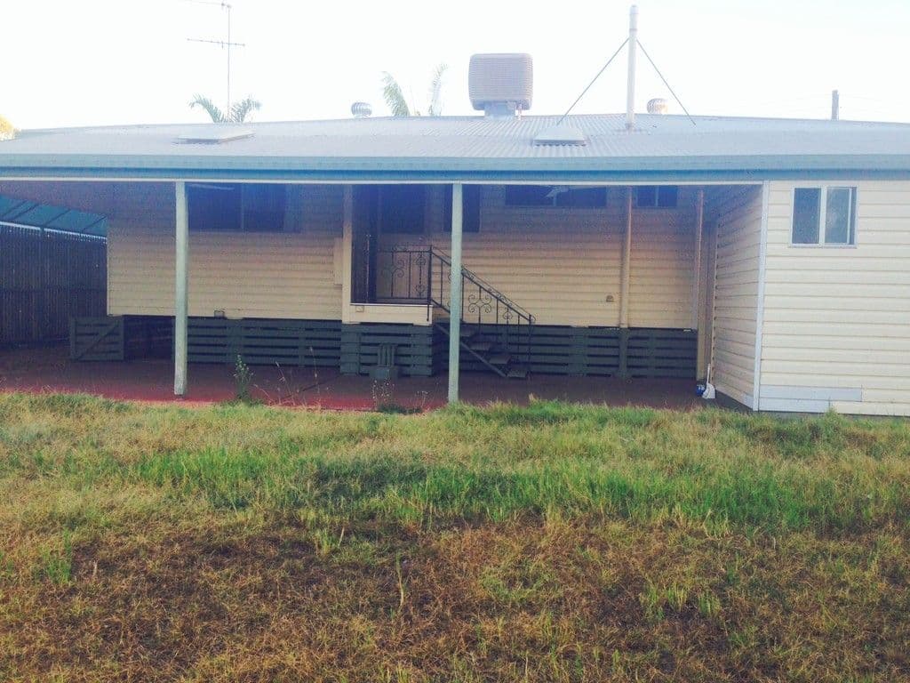 8 Kennedy Drive, Moranbah QLD 4744, Moranbah - Thumbnail 3