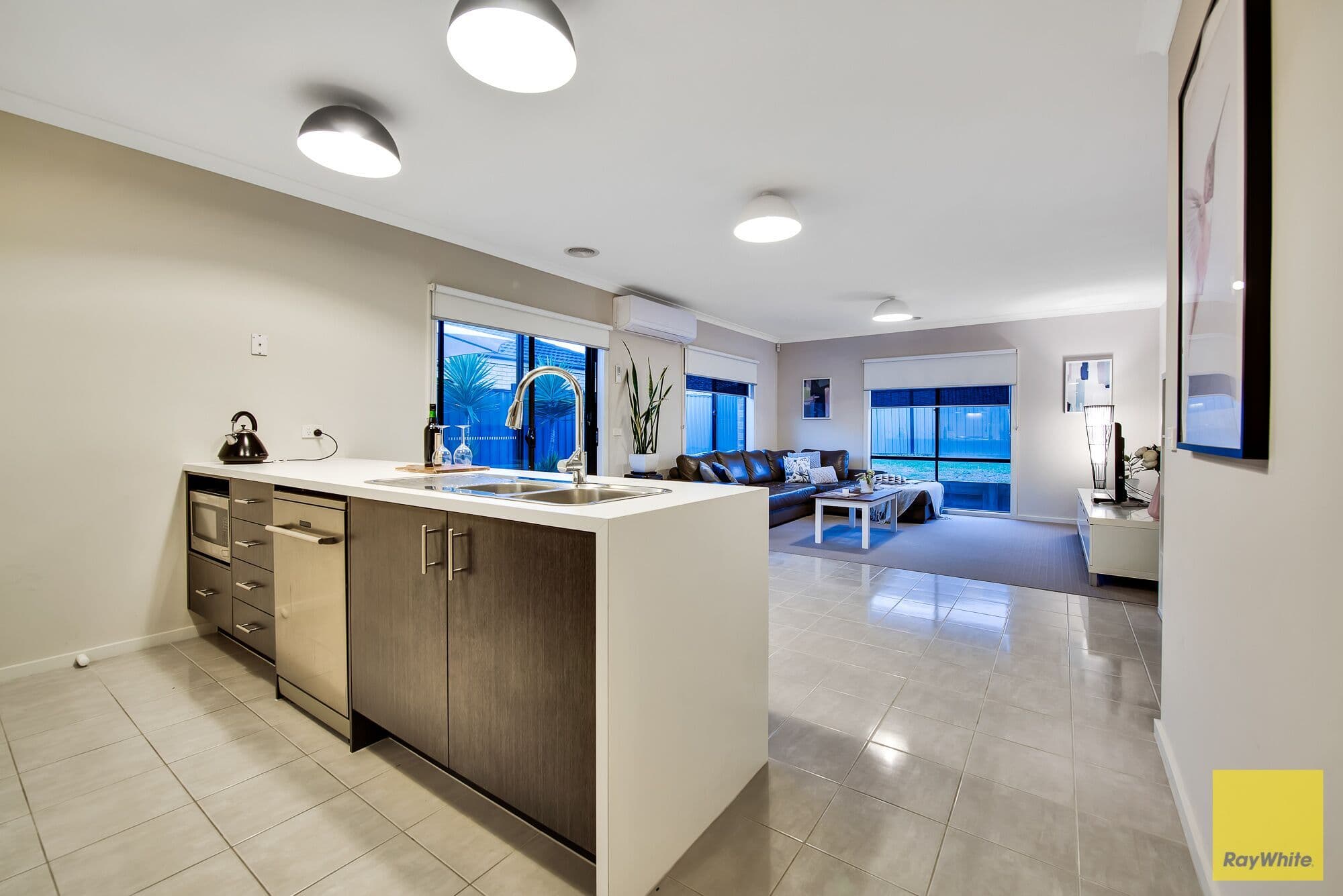 35 Rifflebird Drive, Tarneit VIC 3029, Tarneit - Thumbnail 8