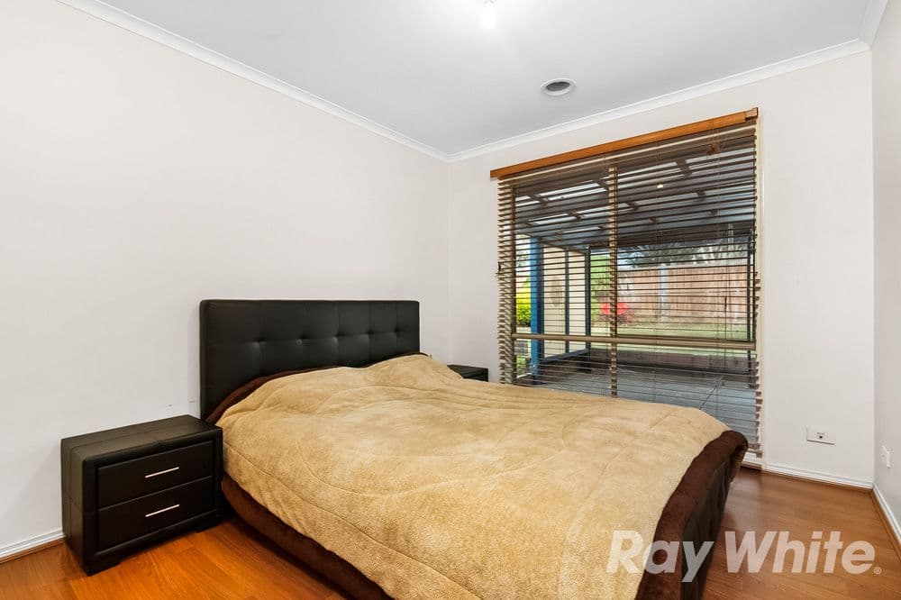 32 Seebeck Drive, Narre Warren South VIC 3805, Narre Warren South - Thumbnail 5