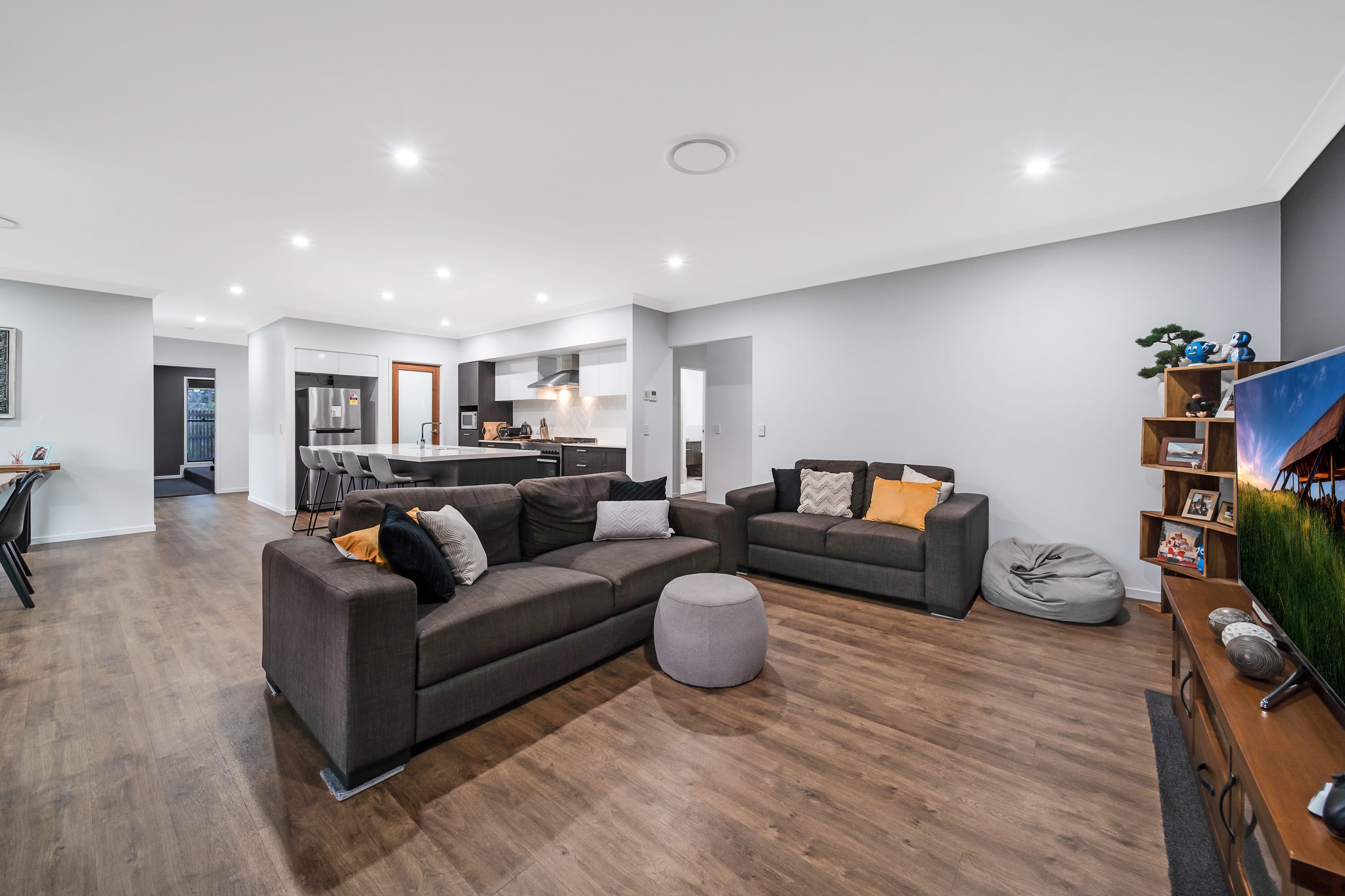 8 Monsal Lane, Holmview QLD 4207, Holmview - Thumbnail 5