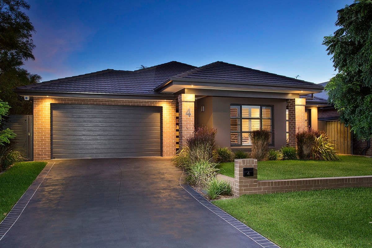 4 Bonner Place, Barden Ridge - Image 1