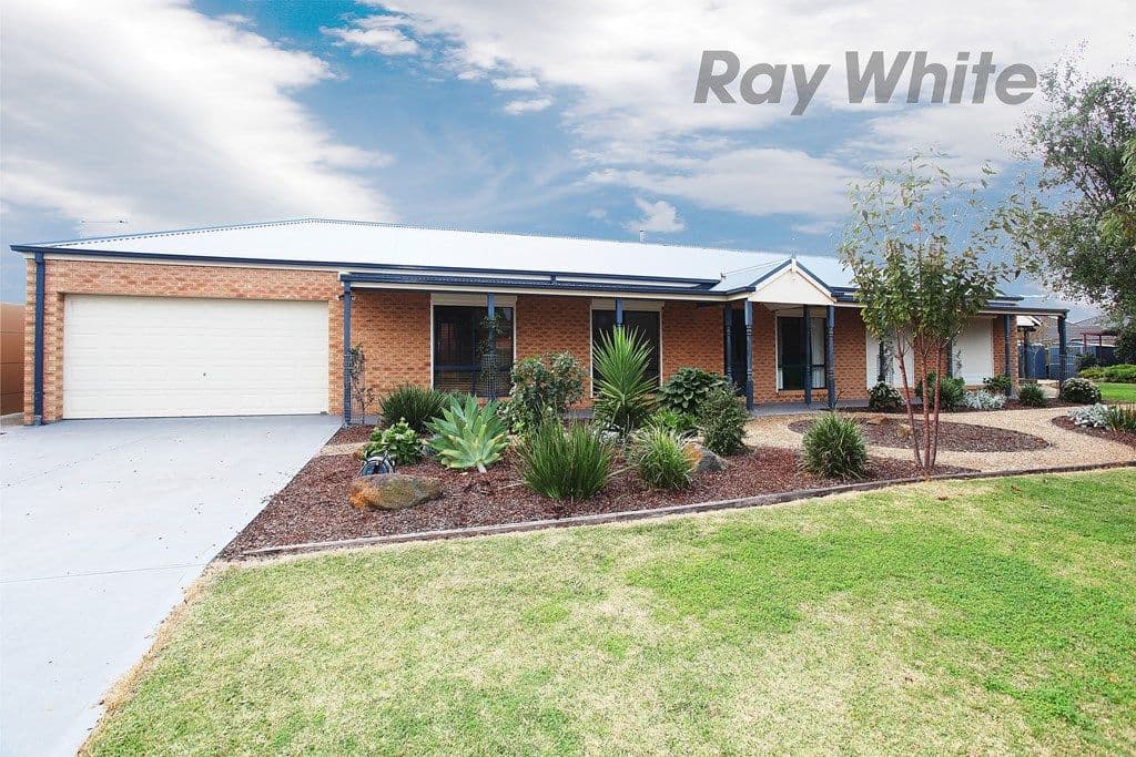 9 Adderley Court, POINT COOK VIC 3030, Point Cook - Image 1