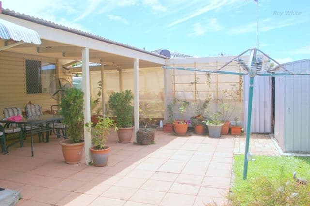 3-5 Emily Court, DECEPTION BAY QLD 4508, Deception Bay - Thumbnail 4