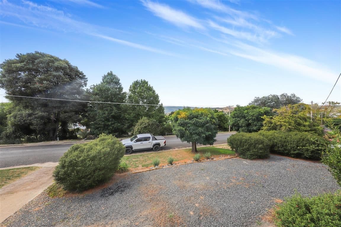 15 Seaspray Avenue, Coolum Beach, Coolum Beach - Thumbnail 2
