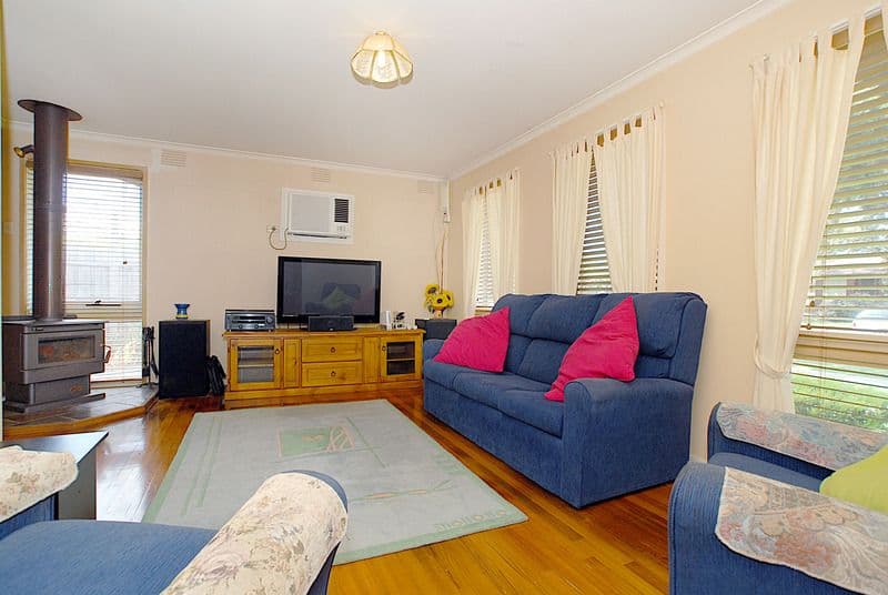 281 Windermere Drive, FERNTREE GULLY VIC 3156, Ferntree Gully - Thumbnail 2
