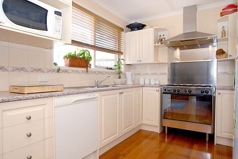 281 Windermere Drive, FERNTREE GULLY VIC 3156, Ferntree Gully - Thumbnail 4