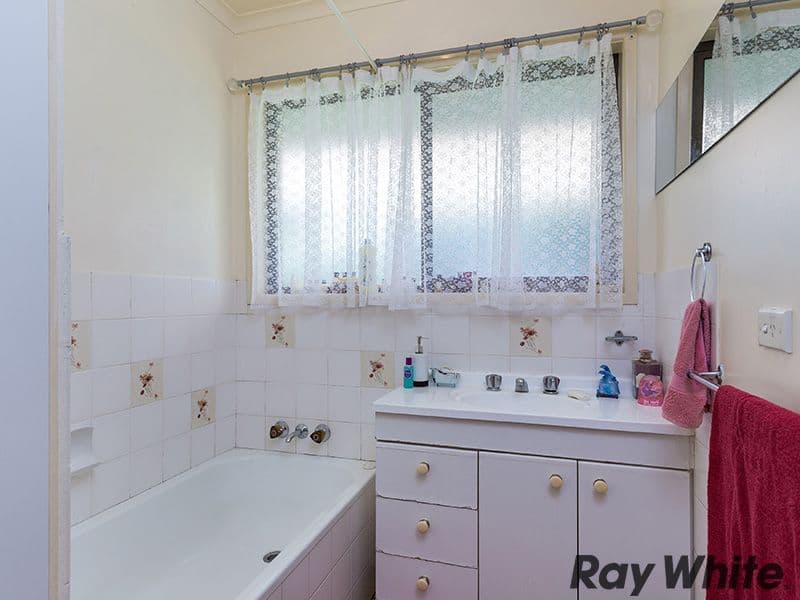 6 Bursaria Street, Algester QLD 4115, Algester - Thumbnail 8