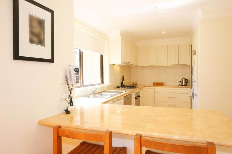 4 Chipp Court, DINGLEY VILLAGE VIC 3172, Dingley Village - Thumbnail 4