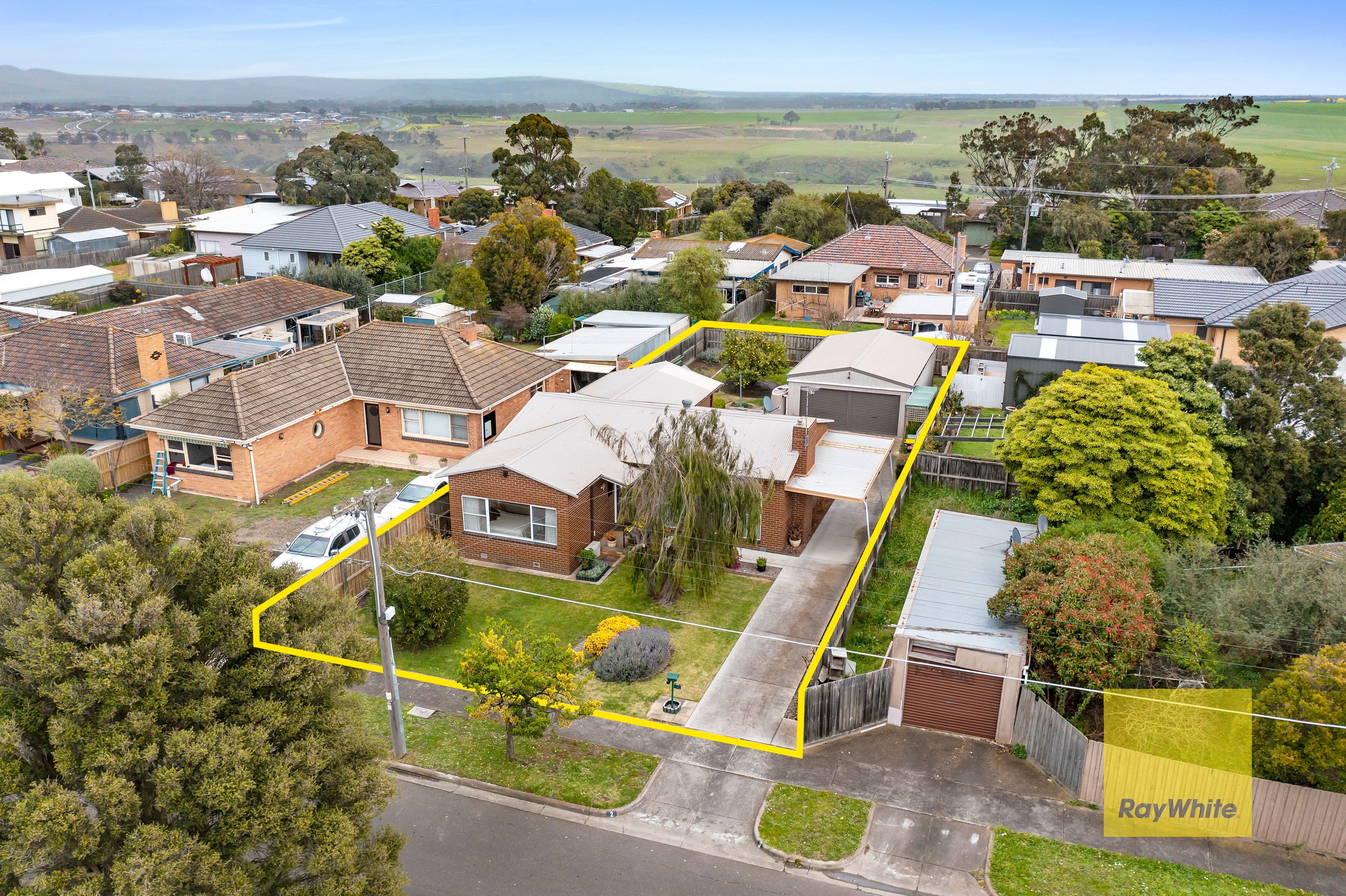 2 Hennessy Avenue, Herne Hill VIC 3218, Herne Hill - Image 1