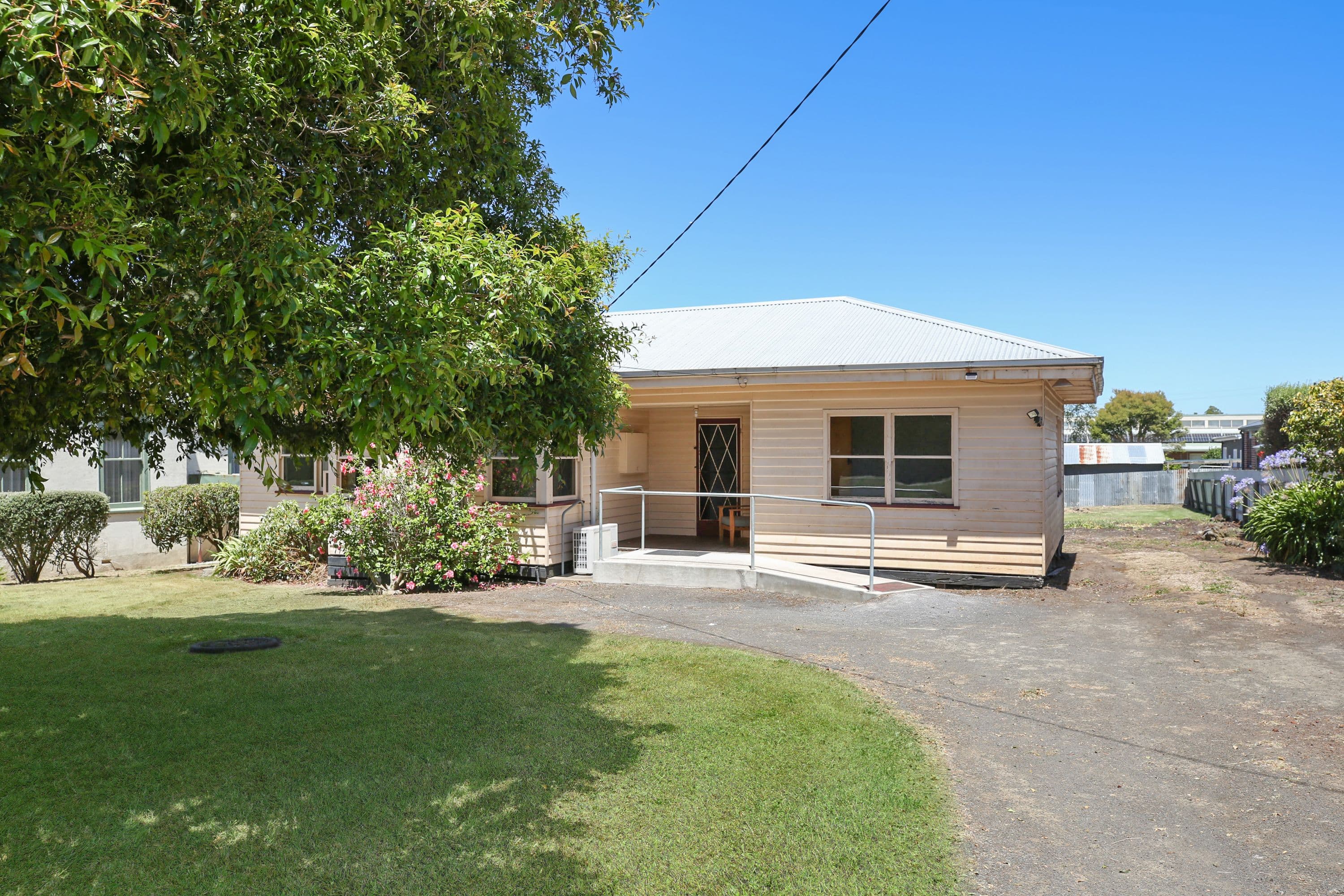 11 Shaw Street, Camperdown VIC 3260, Camperdown - Image 1