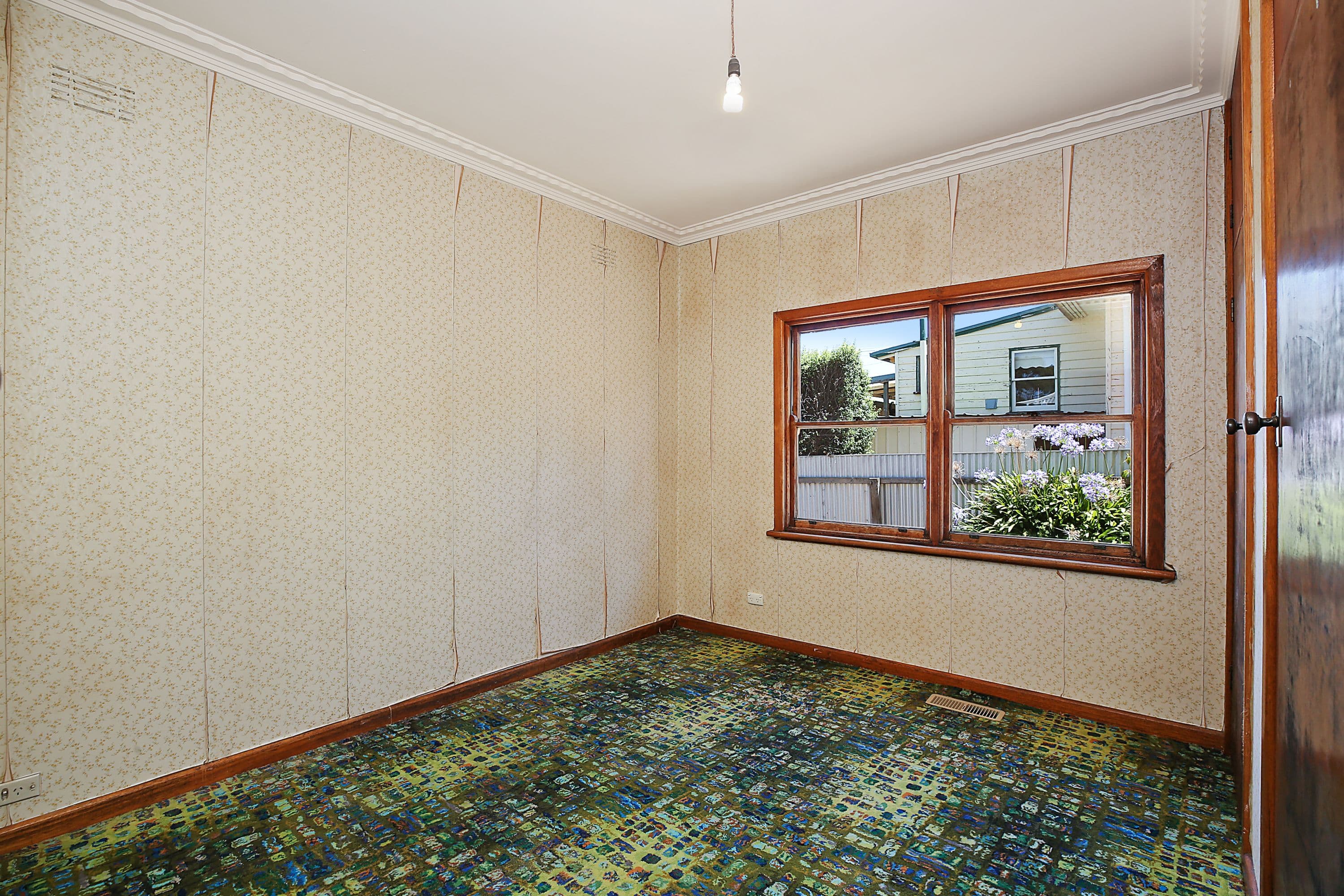 11 Shaw Street, Camperdown VIC 3260, Camperdown - Thumbnail 2