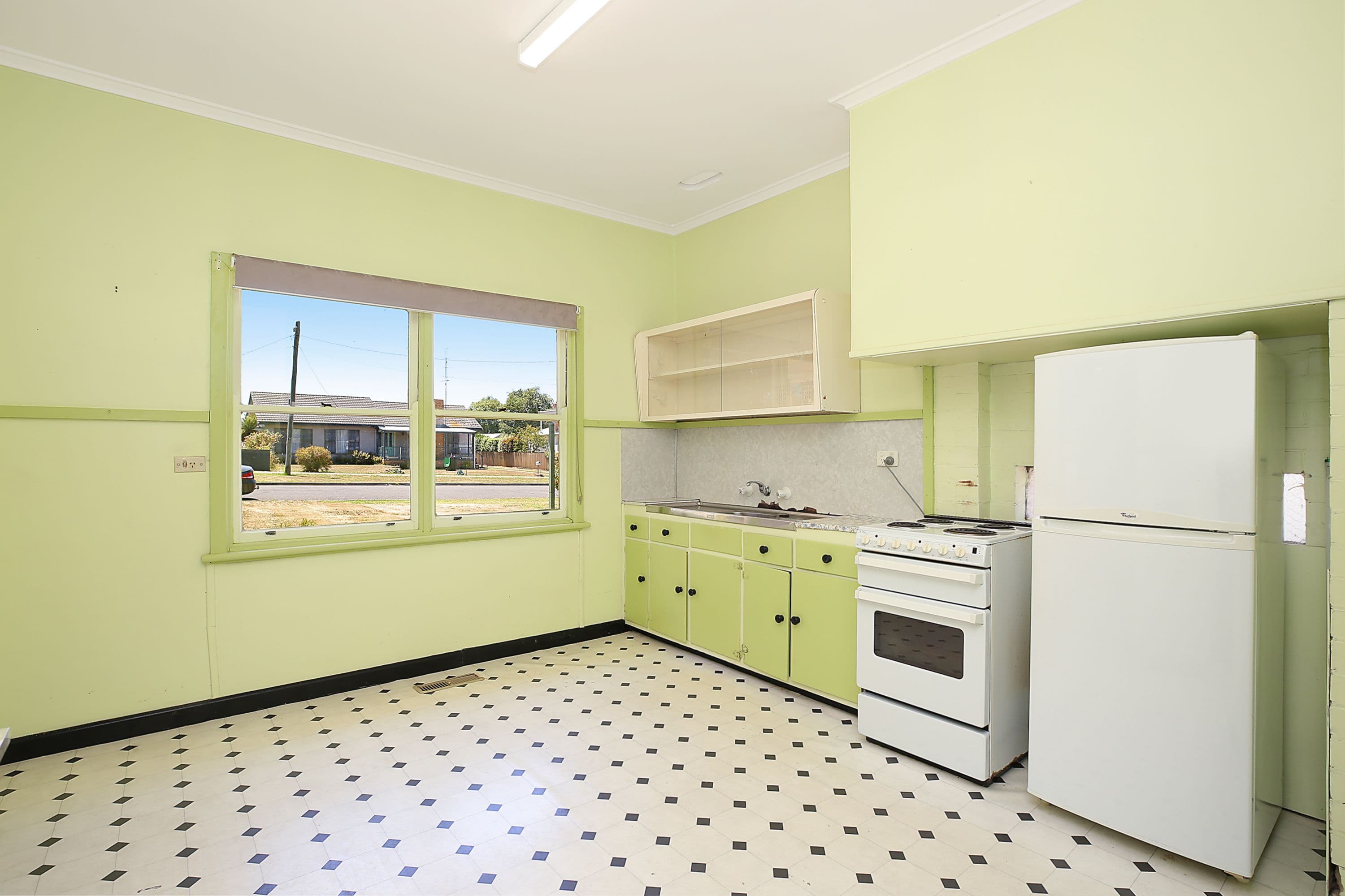 11 Shaw Street, Camperdown VIC 3260, Camperdown - Thumbnail 5