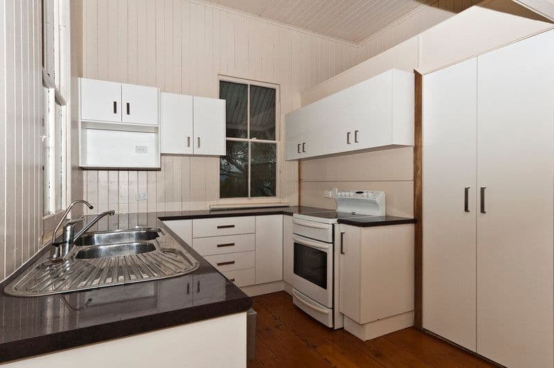 25 Rowland Court, GOWRIE MOUNTAIN QLD 4350, Gowrie Mountain - Thumbnail 5