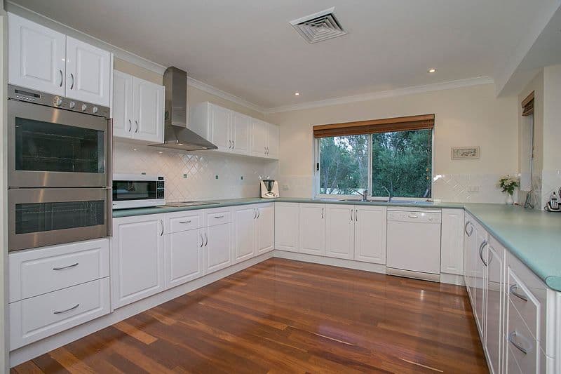 11 Hinkler Road, KALAMUNDA WA 6076, Kalamunda - Thumbnail 6