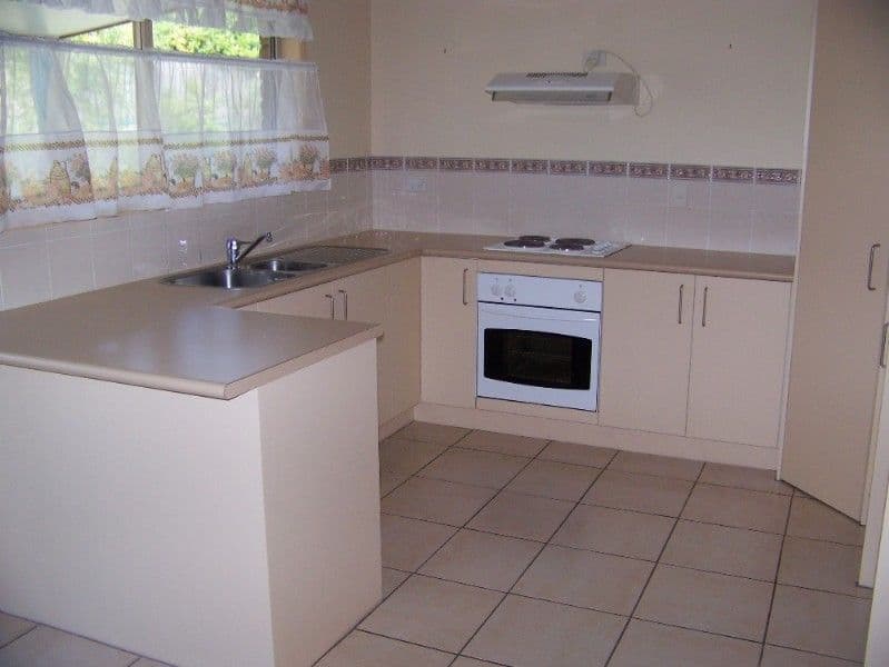 1 Van Haeren Street, KAWANA QLD 4701, Kawana - Thumbnail 2
