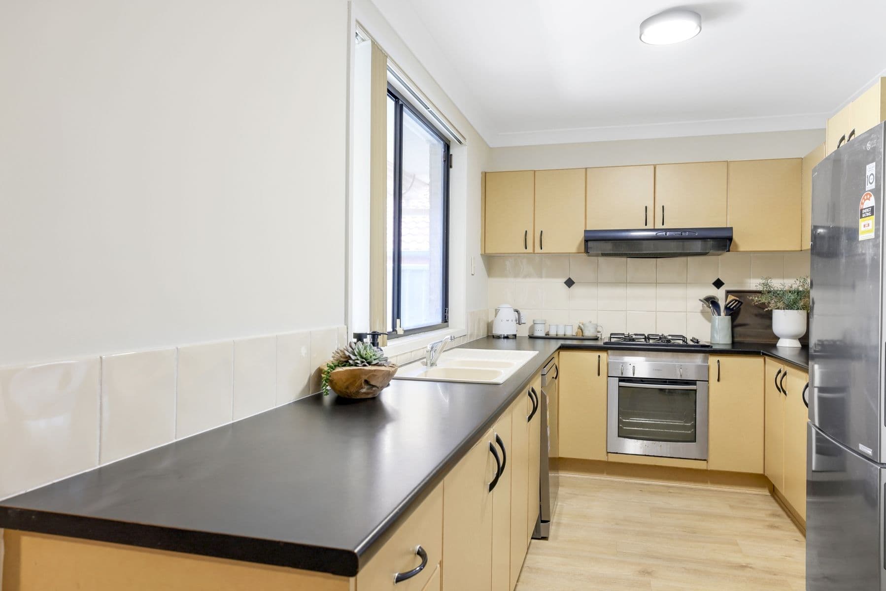 17 Yuroka Street, Glenmore Park NSW 2745, Glenmore Park - Thumbnail 4