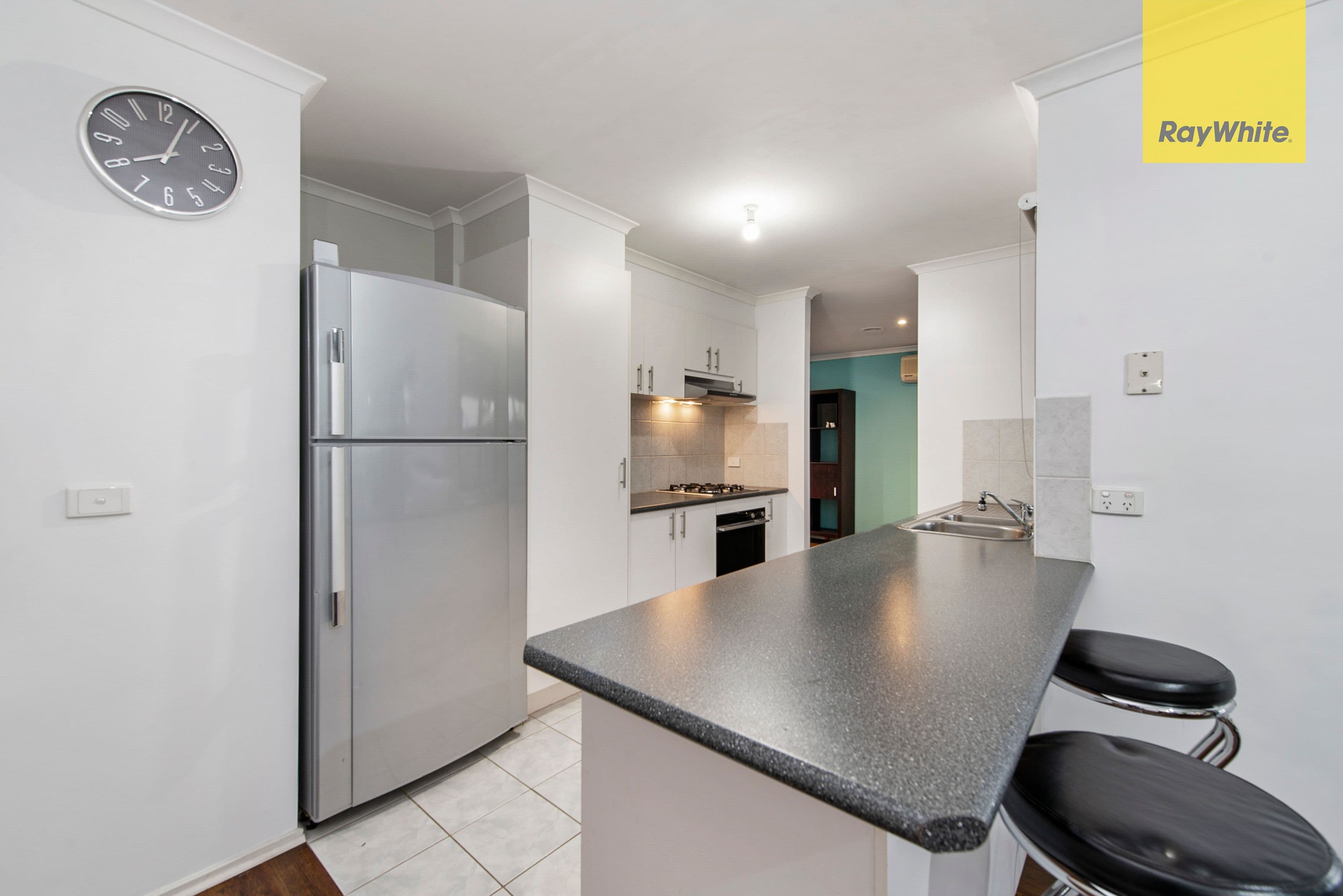 18 Brindalee Way, Hillside VIC 3037, Hillside - Thumbnail 3