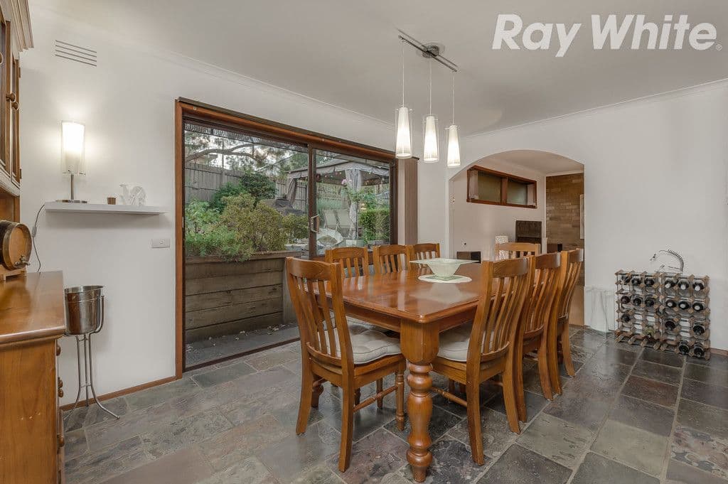 19 Michelle Avenue, Watsonia North VIC 3087, Watsonia North - Thumbnail 5