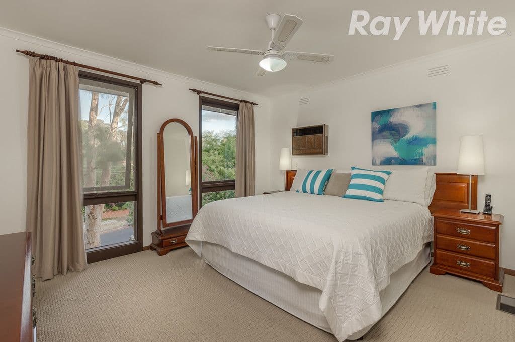 19 Michelle Avenue, Watsonia North VIC 3087, Watsonia North - Thumbnail 7