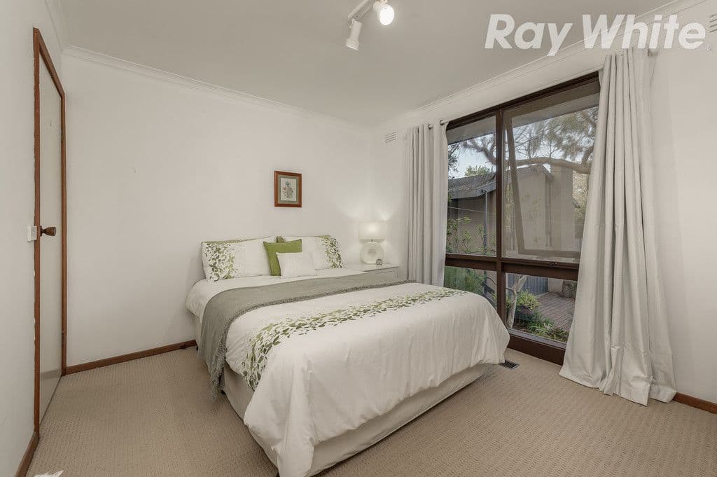 19 Michelle Avenue, Watsonia North VIC 3087, Watsonia North - Thumbnail 8