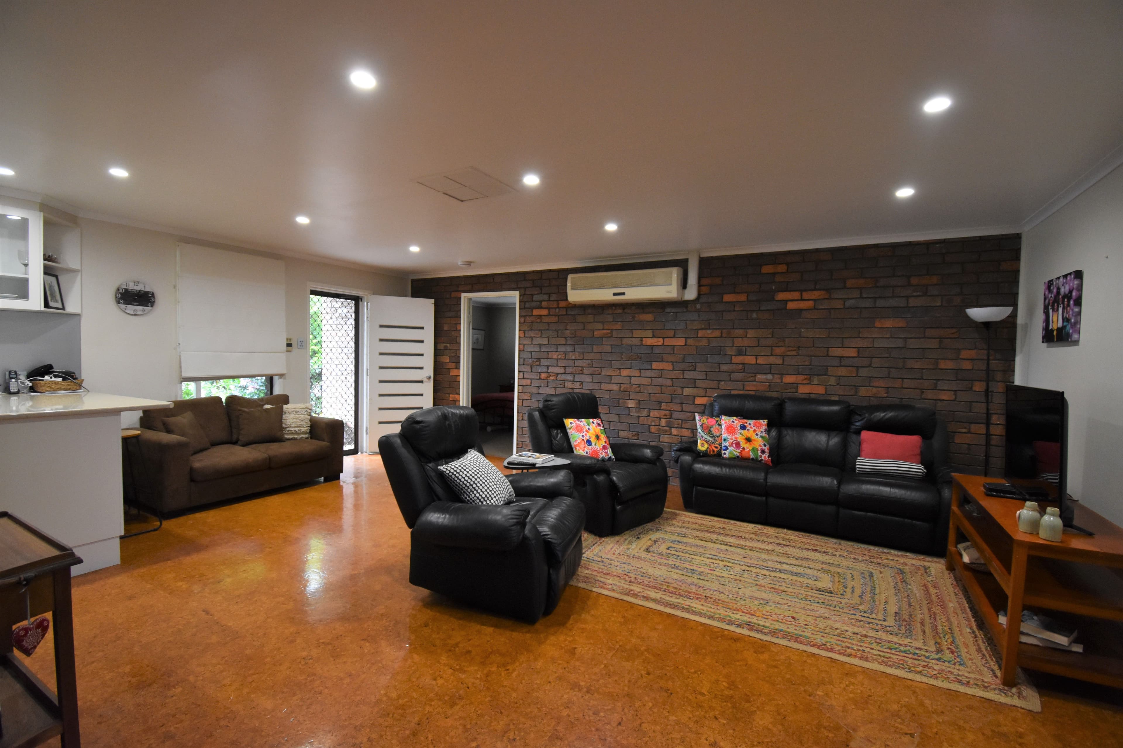 92 Falcon Street, Longreach QLD 4730, Longreach - Thumbnail 4