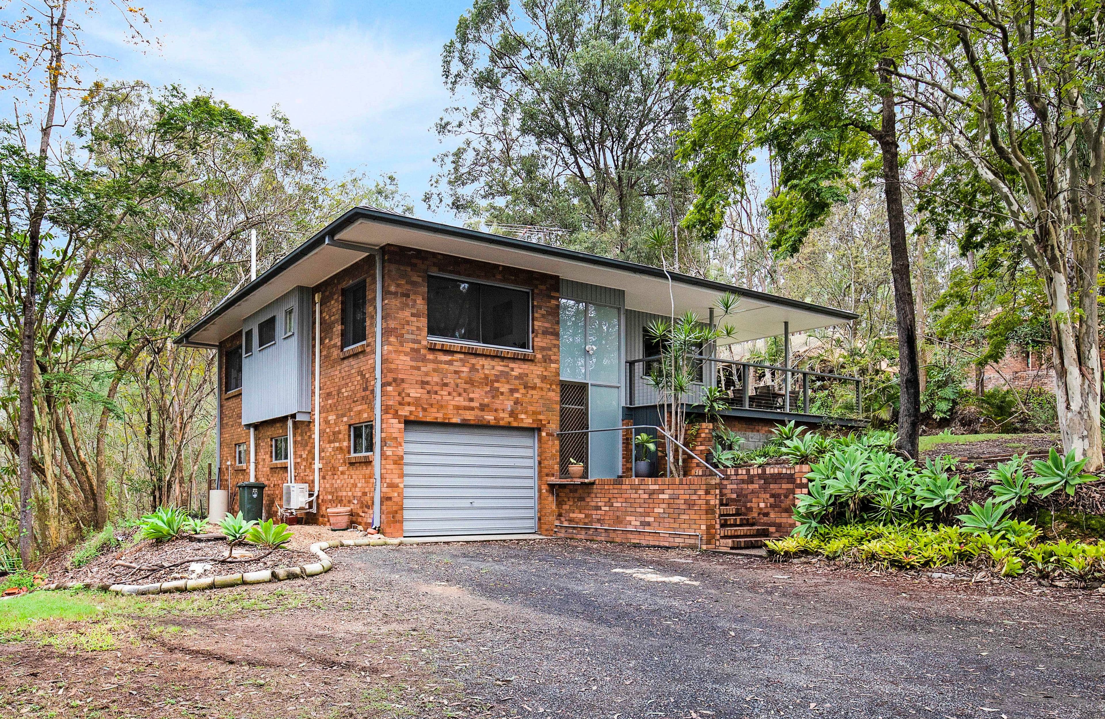 69 Elwood Street, Kenmore Hills QLD 4069, Kenmore Hills - Thumbnail 3