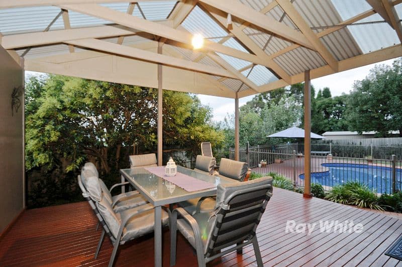 6 Aplin Place, WANTIRNA SOUTH VIC 3152, Wantirna South - Thumbnail 8
