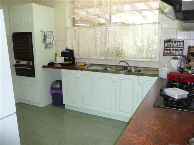 10 Beaconsfield Road, EDEN HILLS SA 5050, Eden Hills - Thumbnail 3