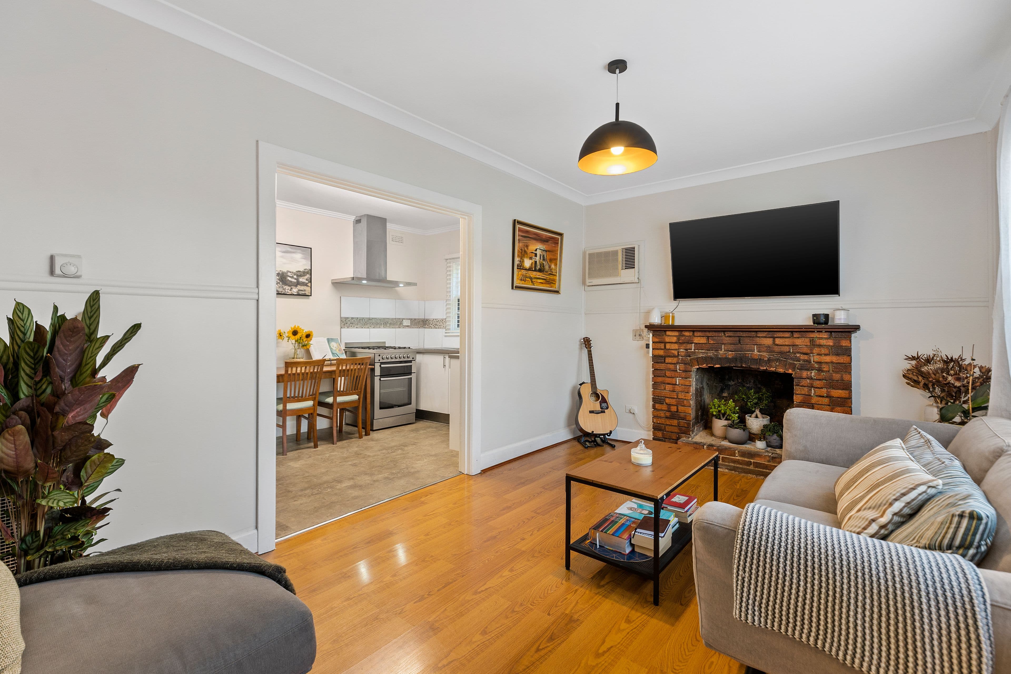 6 Webb Avenue, Springvale VIC 3171, Springvale - Thumbnail 2