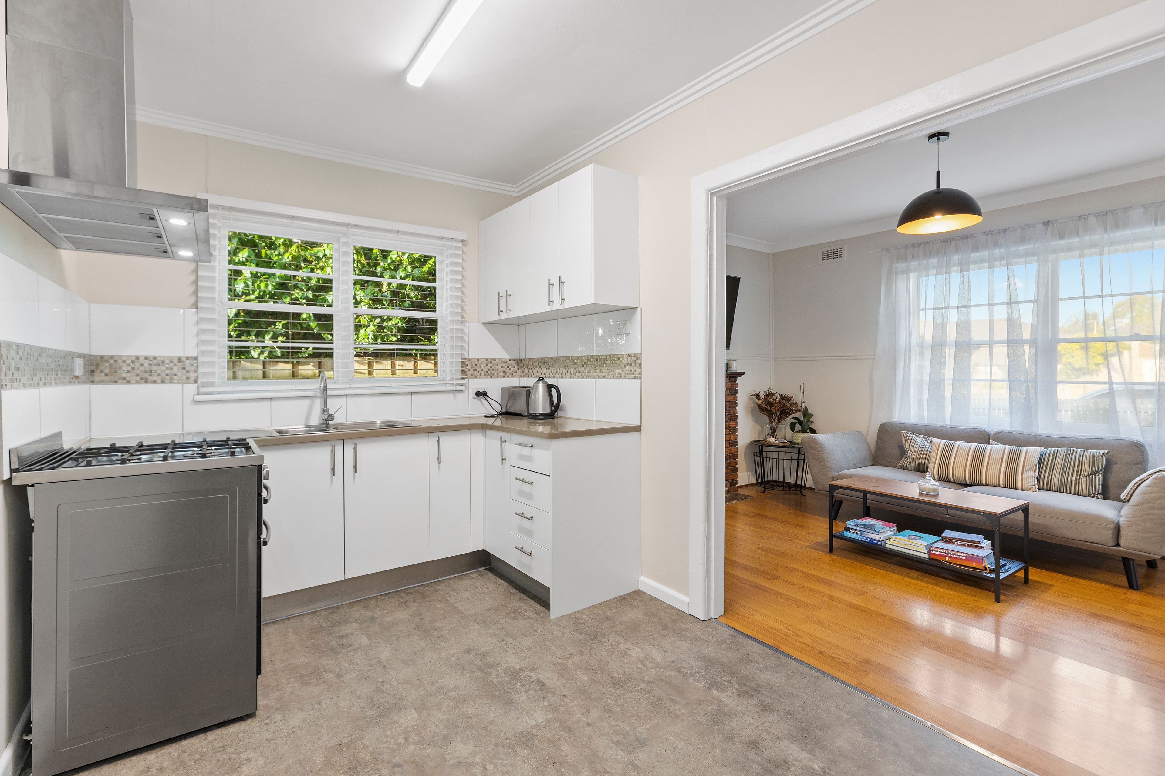 6 Webb Avenue, Springvale VIC 3171, Springvale - Thumbnail 4