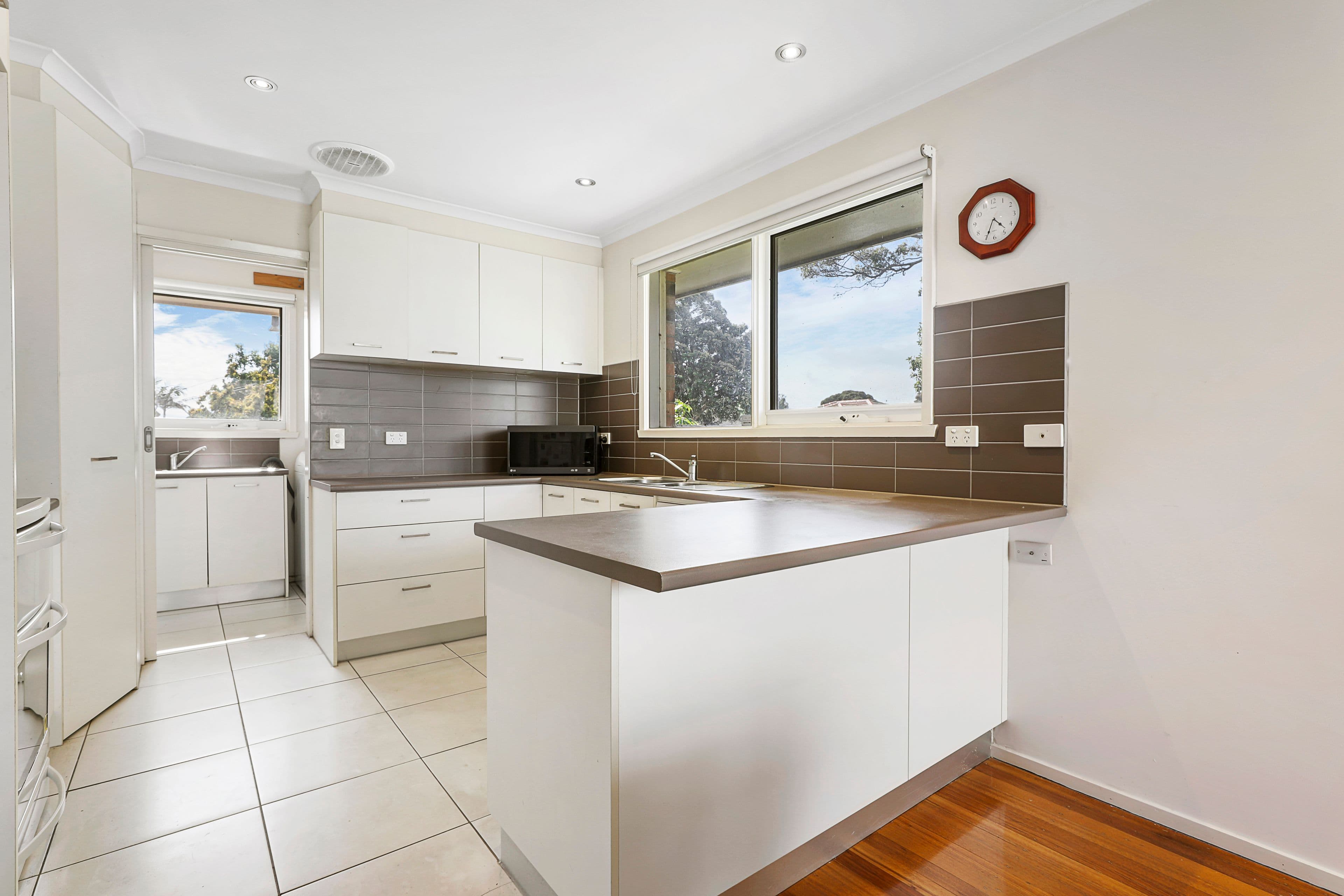 398 Corrigan Road, Keysborough VIC 3173, Keysborough - Thumbnail 3