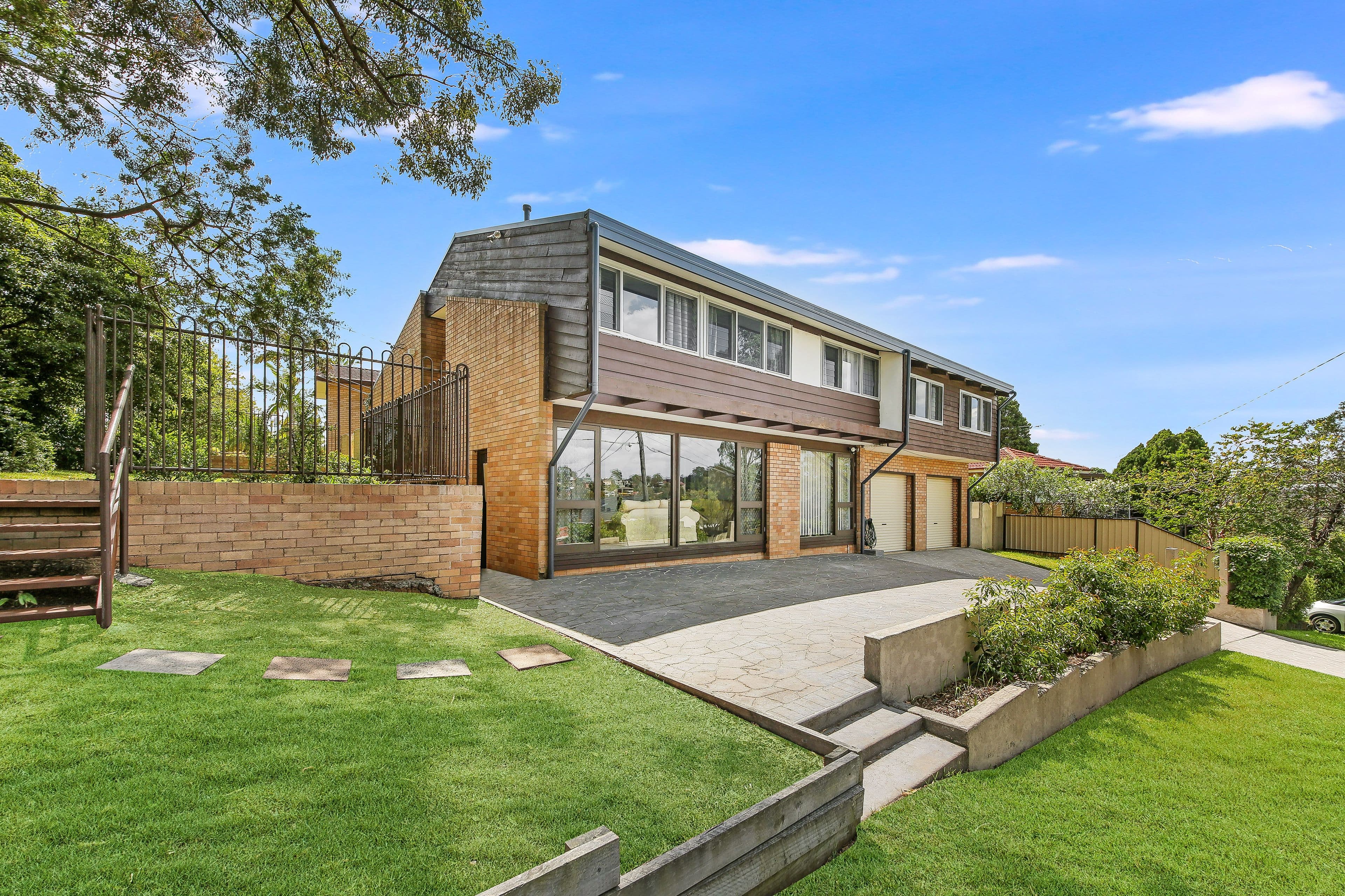 23 Suncroft Avenue, Georges Hall NSW 2198, Yagoona - Thumbnail 2