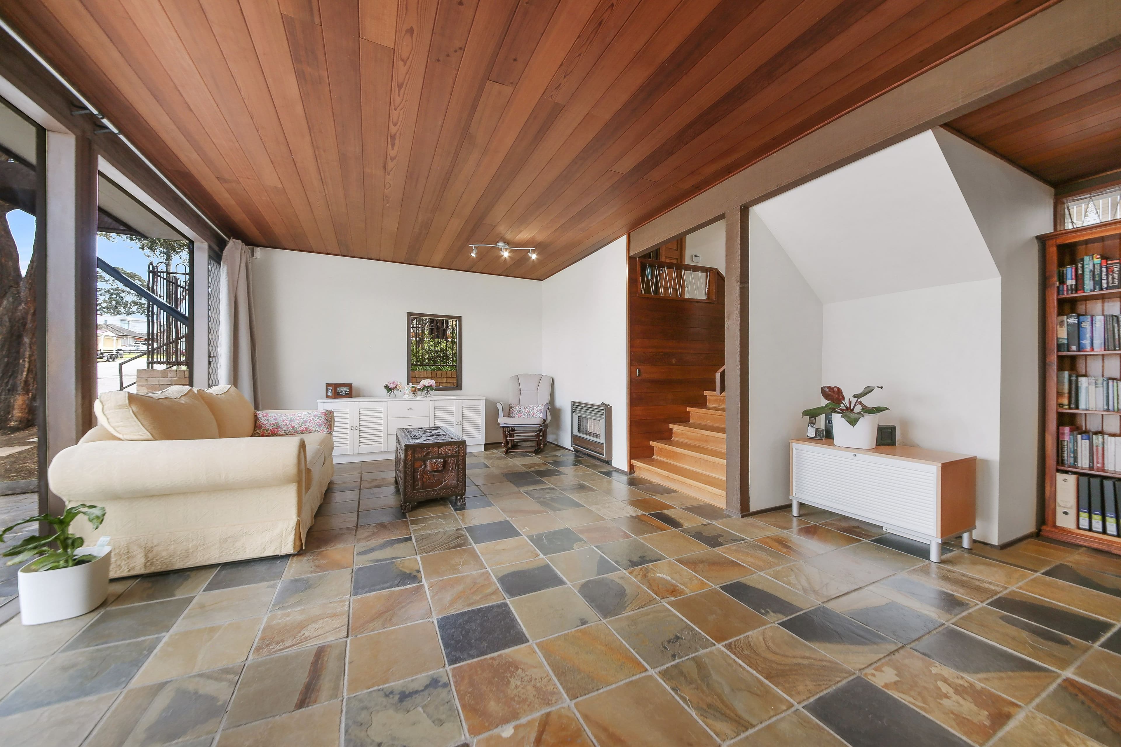 23 Suncroft Avenue, Georges Hall NSW 2198, Yagoona - Thumbnail 3