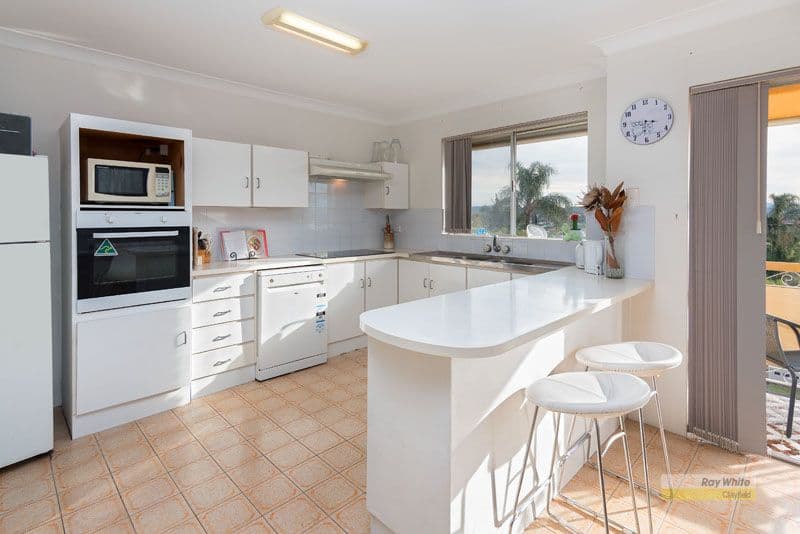 35 Miles Street, Clayfield QLD 4011, Clayfield - Thumbnail 3
