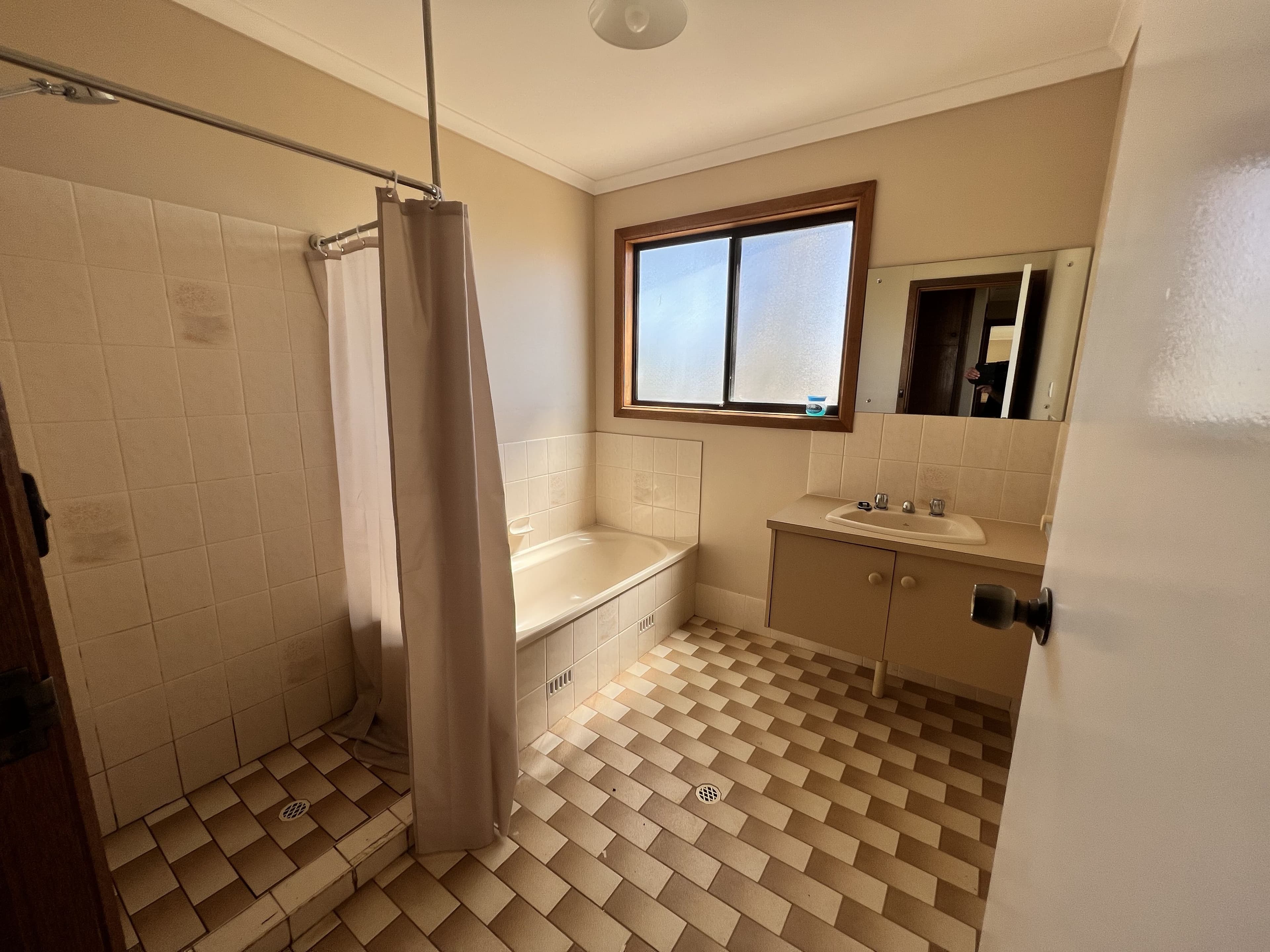 83B Pro Hart Way, Broken Hill NSW 2880, Broken Hill - Thumbnail 4
