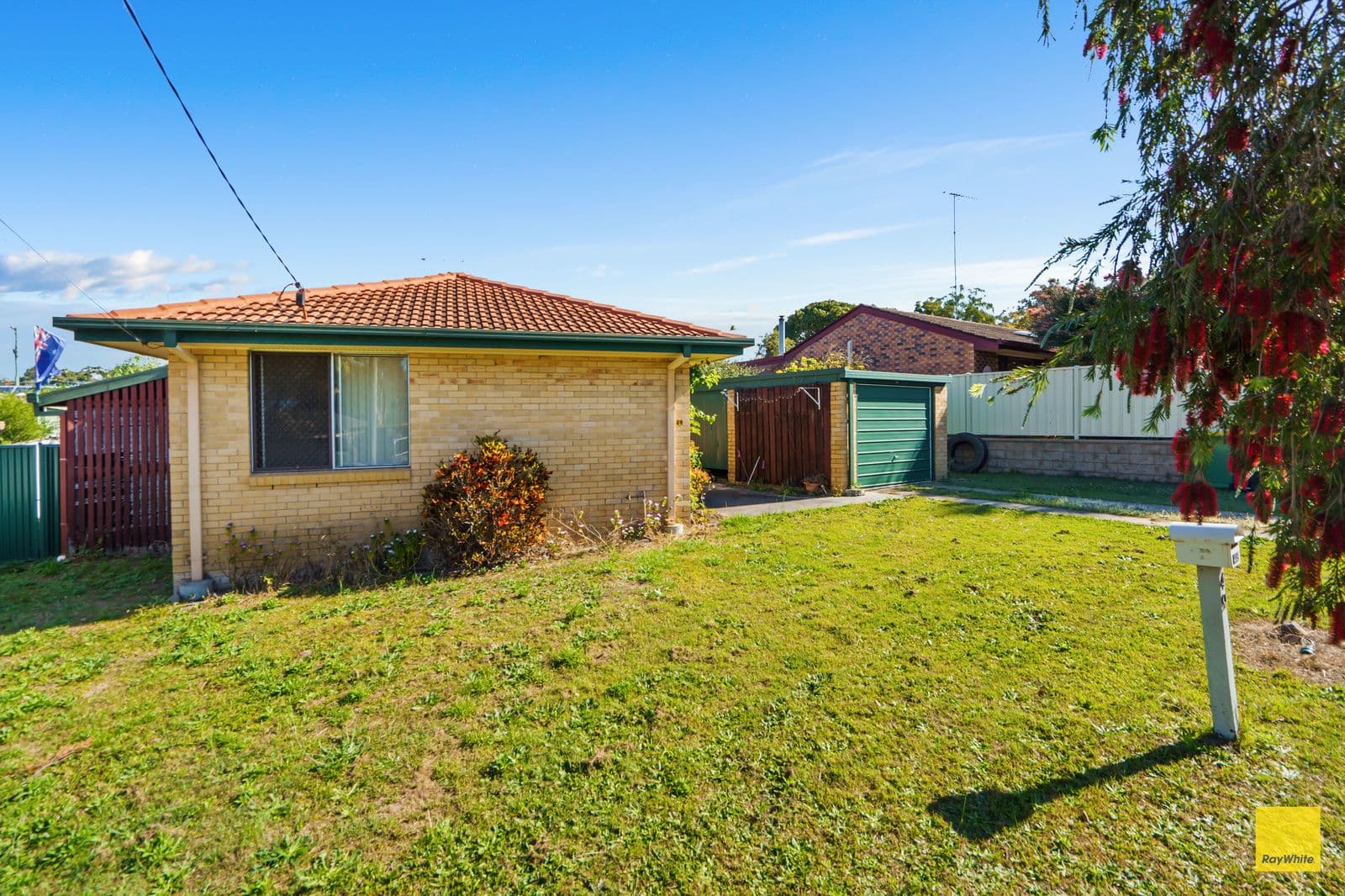 49 Kennedy Drive, Capalaba QLD 4157, Capalaba - Thumbnail 2