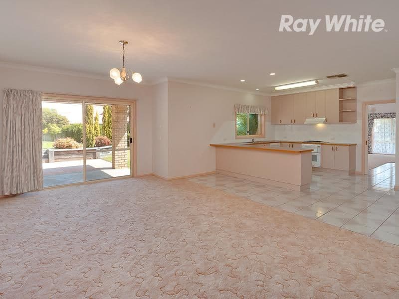 14 Chelsea Court, WEST ALBURY NSW 2640, West Albury - Thumbnail 5