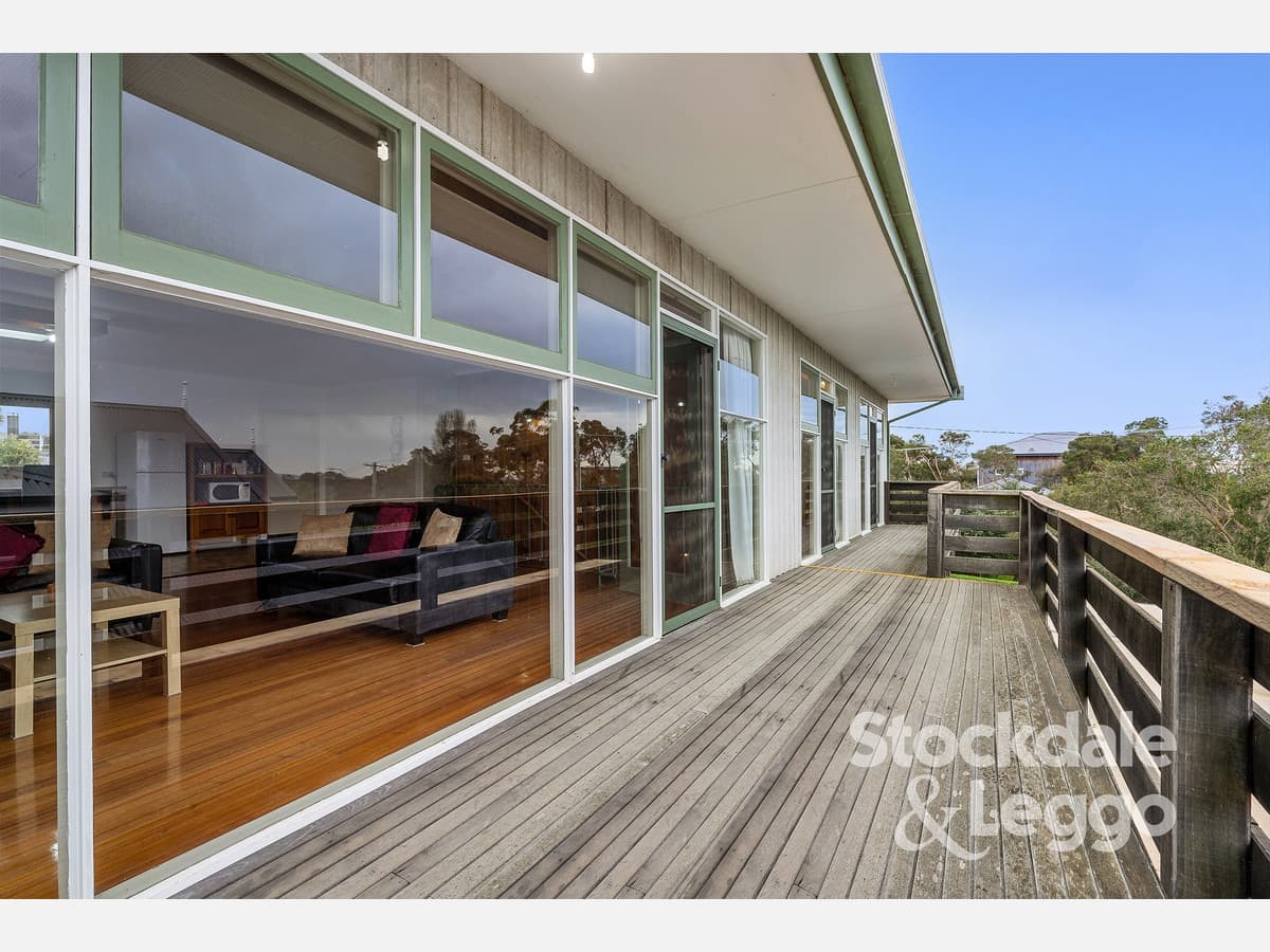 18 Grandview Avenue, Rye VIC 3941, Rye - Thumbnail 4
