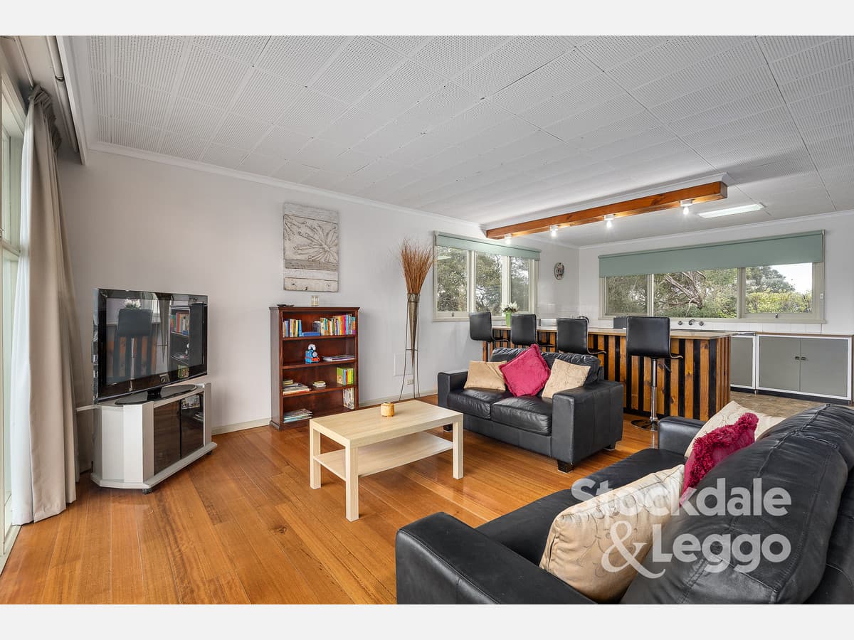 18 Grandview Avenue, Rye VIC 3941, Rye - Thumbnail 7