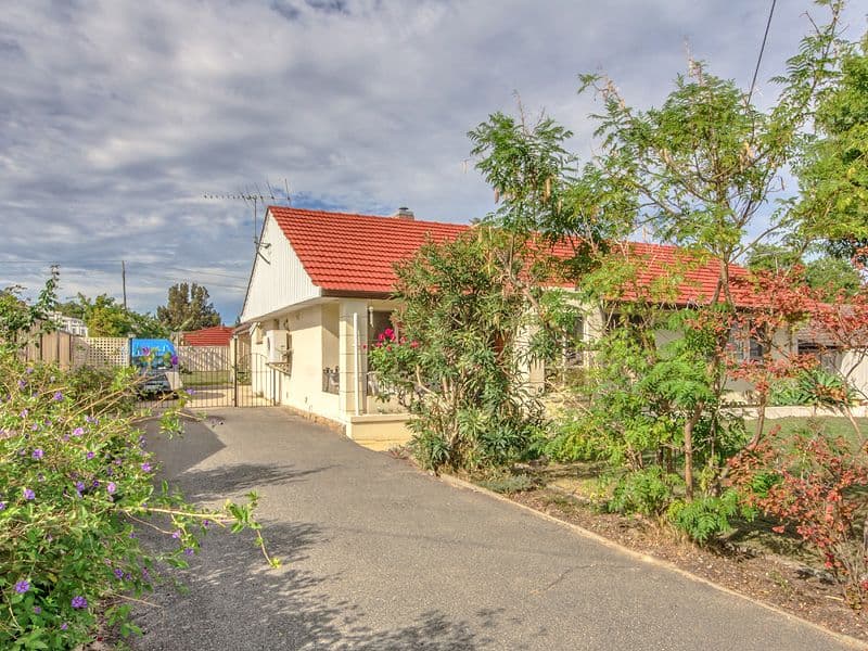55 Jecks Street, ROCKINGHAM WA 6168, Rockingham - Thumbnail 2